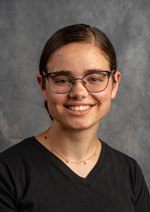 Lexi Cutler : Intern